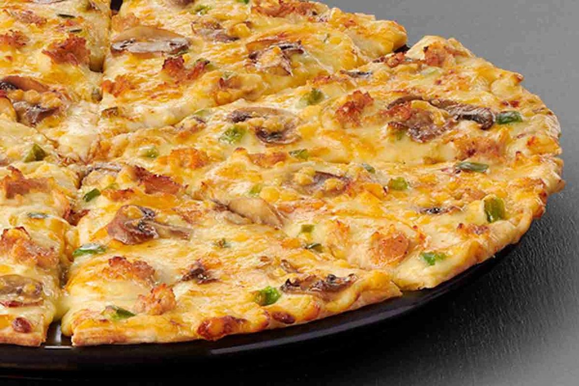 Cheezy Chicken and Mushroom (Large) | Bwangu Delivery